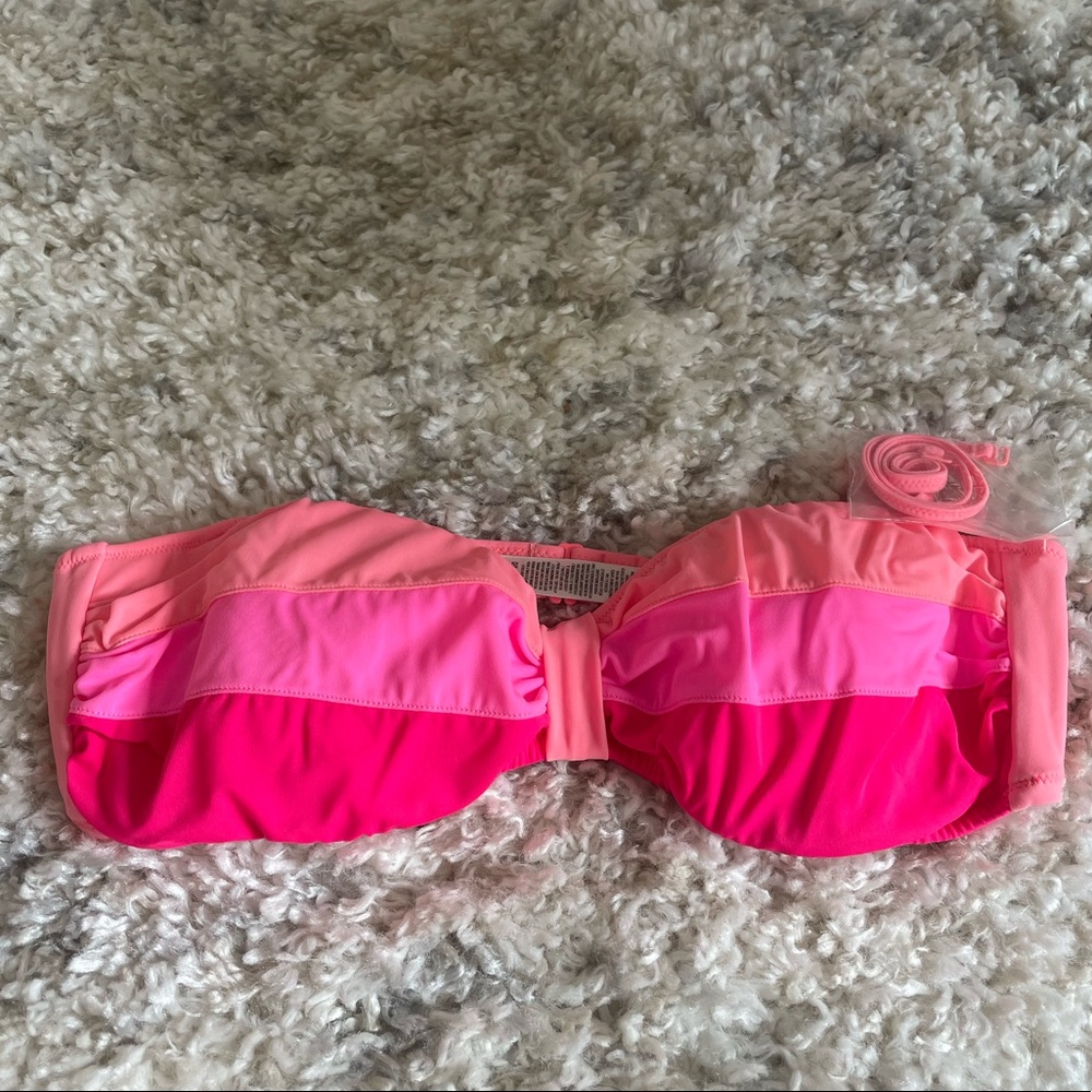 VICTORIAS SECRET PINK multicolor swim top. Size medium.